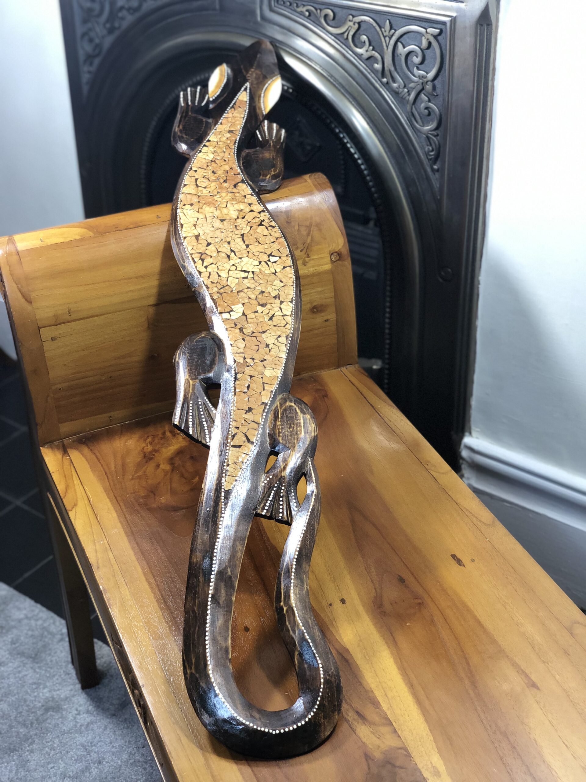 HAND CARVED AND HAND PAINTED WOODEN GECKO 100CM 