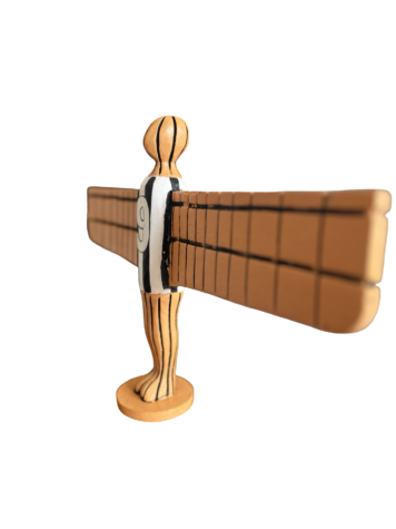 Angel Newcastle Shirt Wooden Statue 43cm